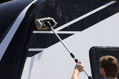 303 Products RV Wash & Seal - Clean, Streak-Free Finish, pH Neutral High Foaming Formula, Provides A Deep Gloss Finish on RVs, Campers and more- 1 gal