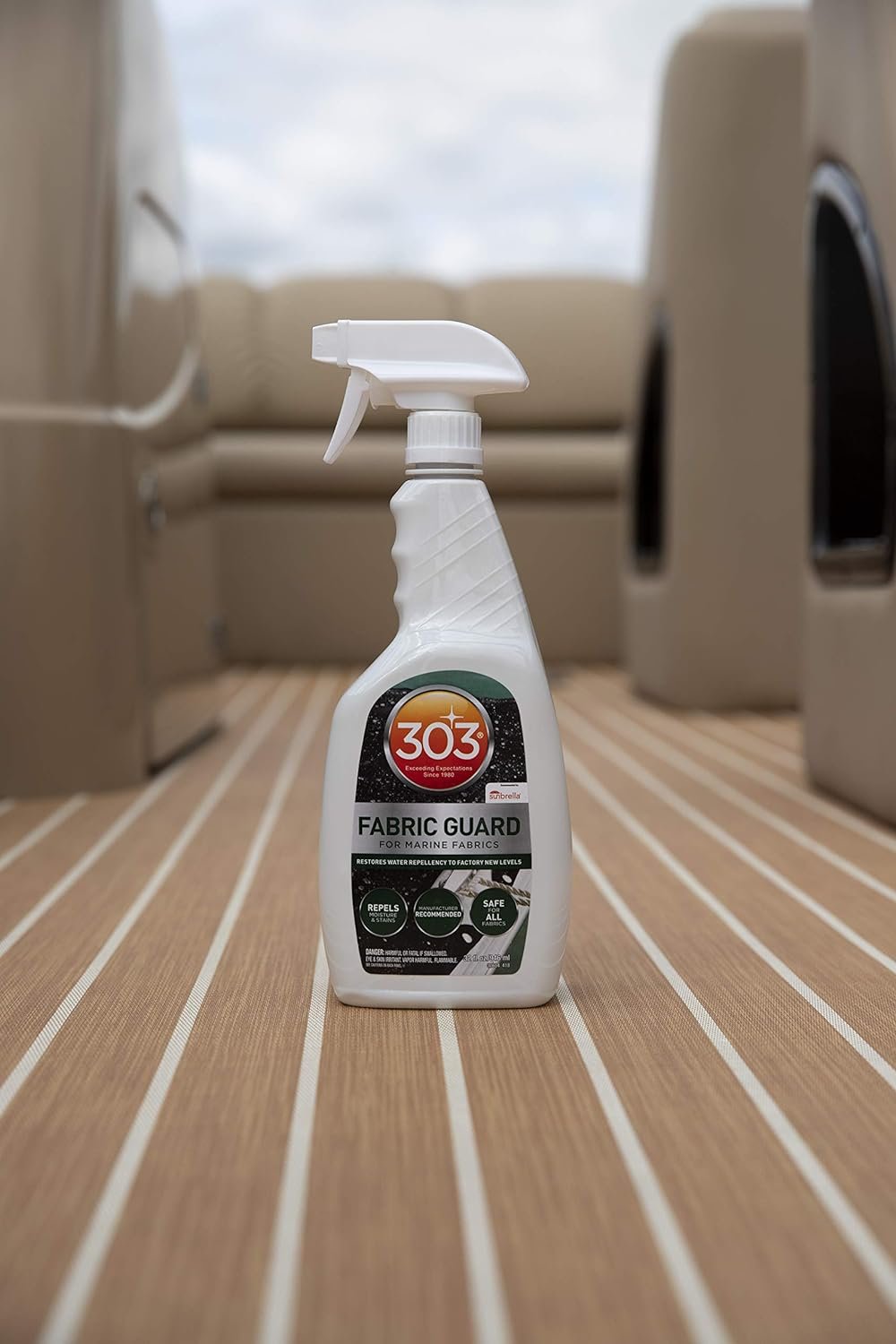 303 Marine Fabric Guard - For Marine Fabrics - Restores Lost Water Repellency To Factory New Levels - Repels Moisture And Stains, 32 fl. oz. (30604CSR-6PK)
